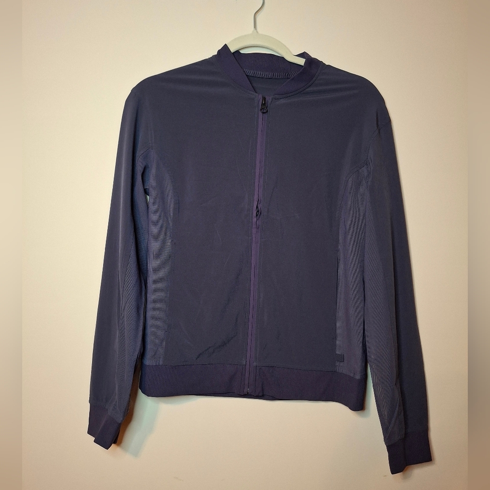 VEUC lululemon Swift Bomber Jacket
